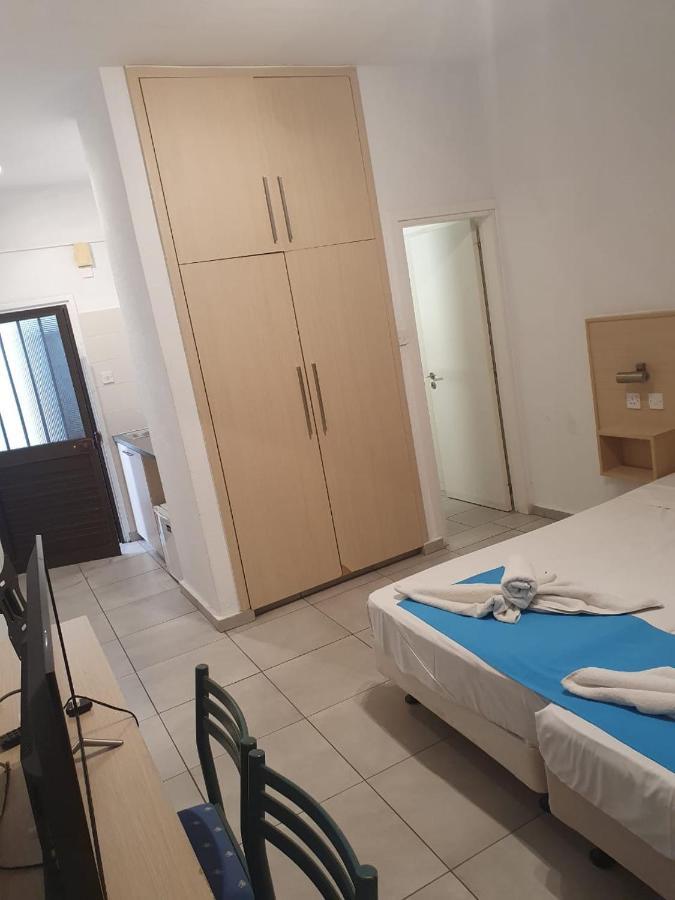 Sea Cleonapa Mandali Aparthotel Ajía Nápa Eksteriør bilde