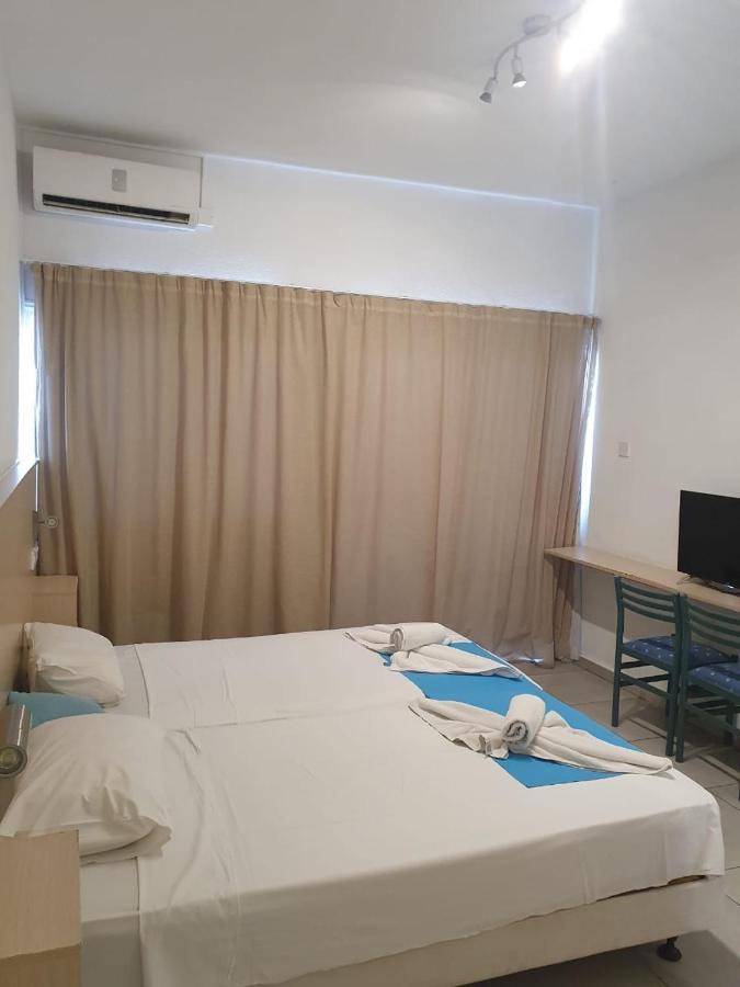 Sea Cleonapa Mandali Aparthotel Ajía Nápa Eksteriør bilde